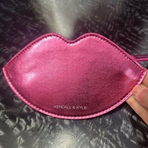 Kendall & Kylie Metallic Pink Lip Clutch / mini makeup bag